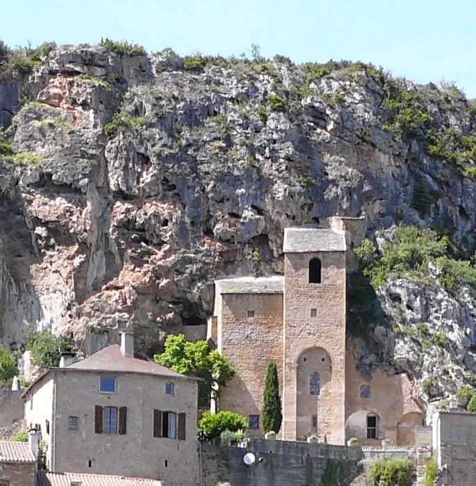 L'église de Peyre 1.JPG