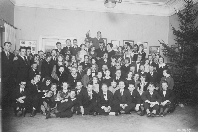 à l'école Pallas, le 20 déc. 1929, collection du Underi ja Tuglase Kirjanduskeskus, muis.ee.jpg